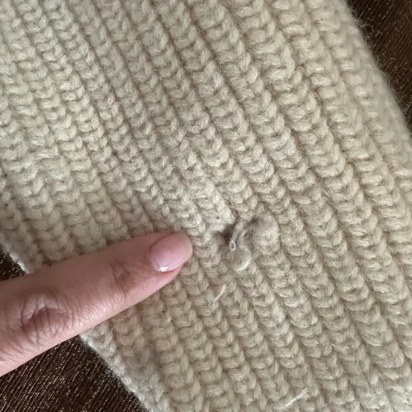 Tundra Cream Knit Cardigan - Picture 4 of 9